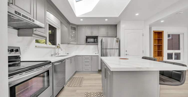 Main-70 Glenmore Crescent, Brampton, ON, L6S 1H8 - 10