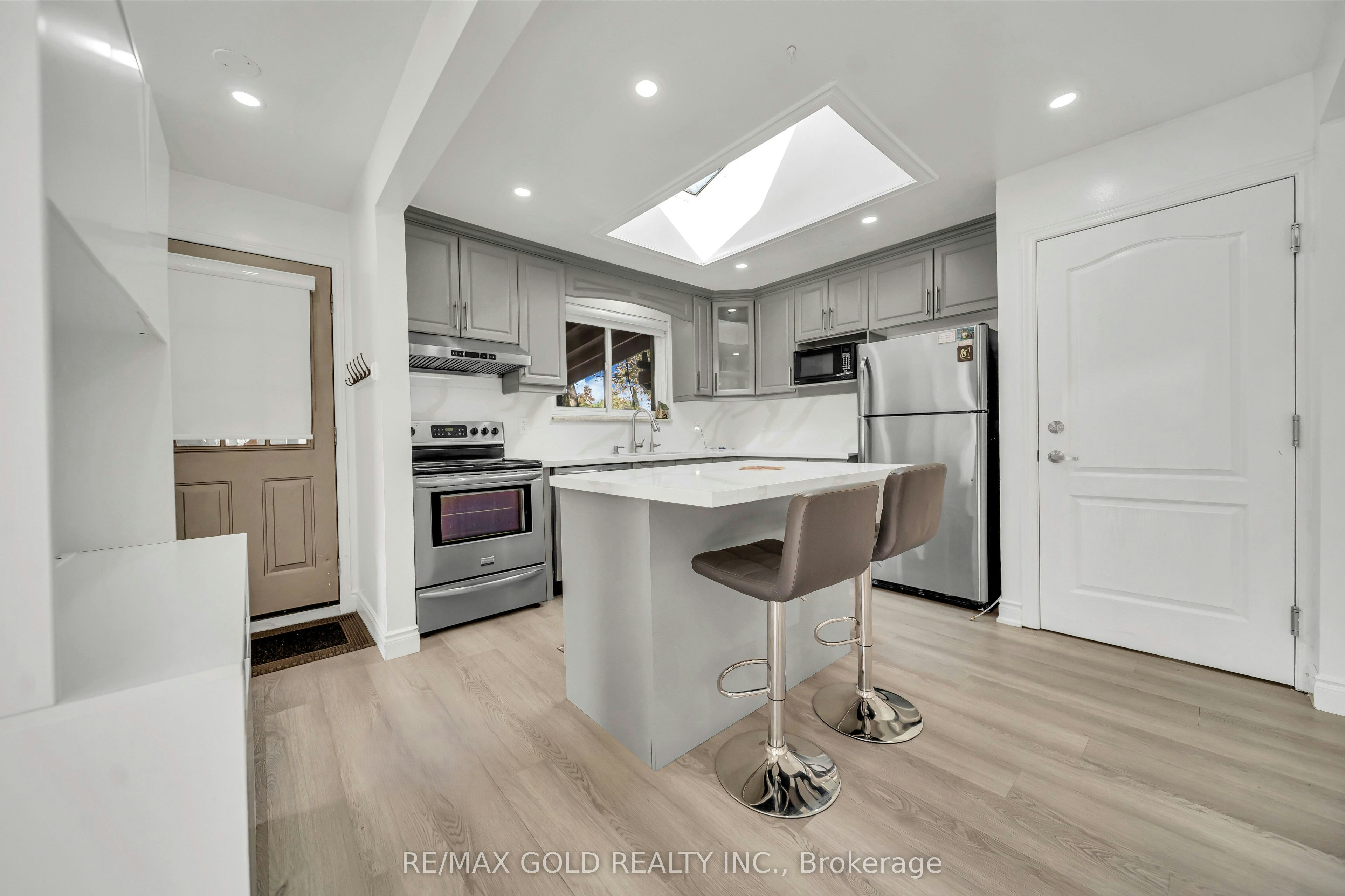 Main-70 Glenmore Crescent, Brampton, ON, L6S 1H8 - 11