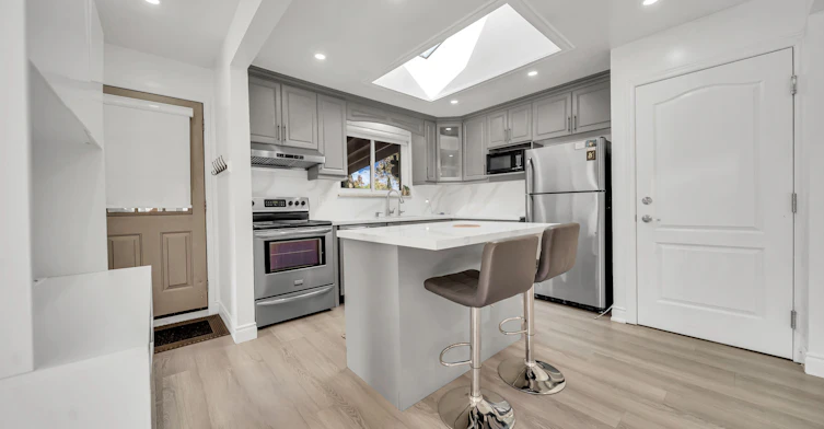 Main-70 Glenmore Crescent, Brampton, ON, L6S 1H8 - 11