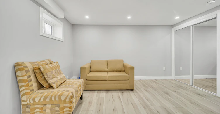 Basement-70 Glenmore Crescent, Brampton, ON, L6S 1H8 - 6