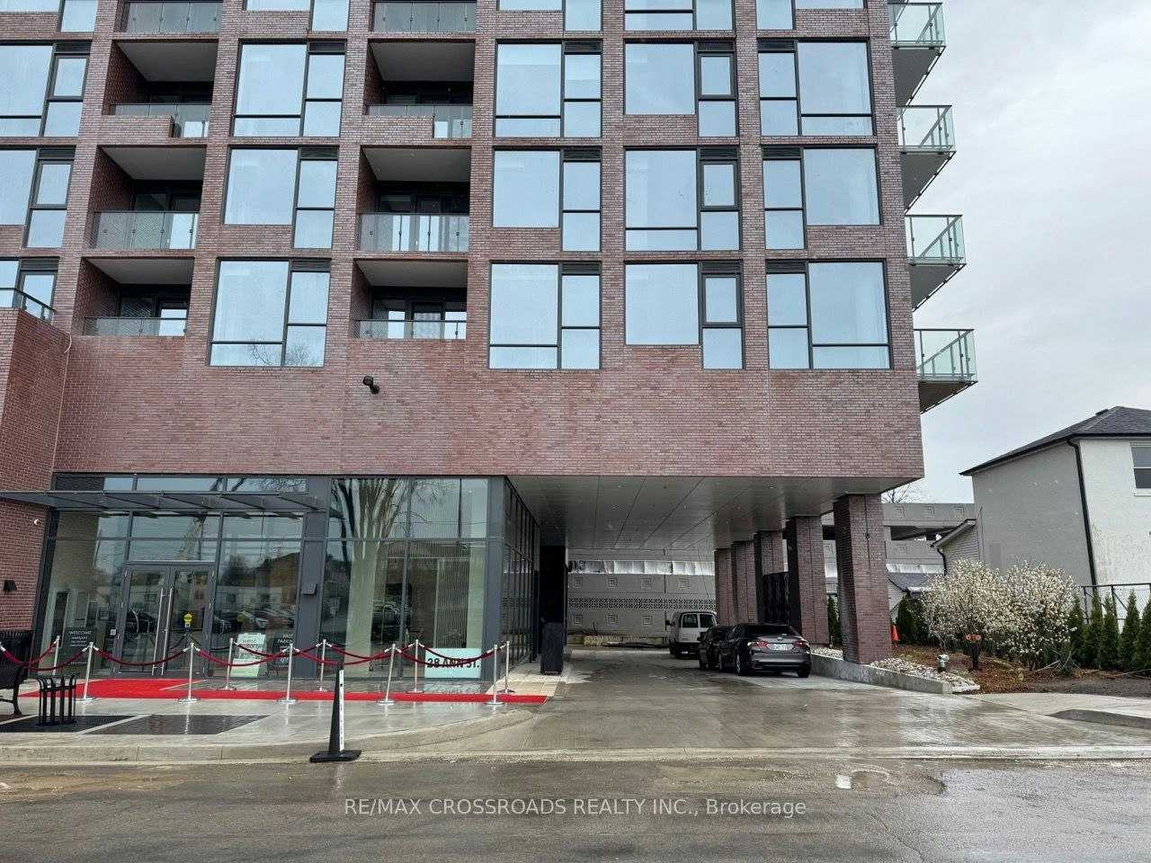 612-28 Ann Street, Mississauga, ON, L5G 0E1