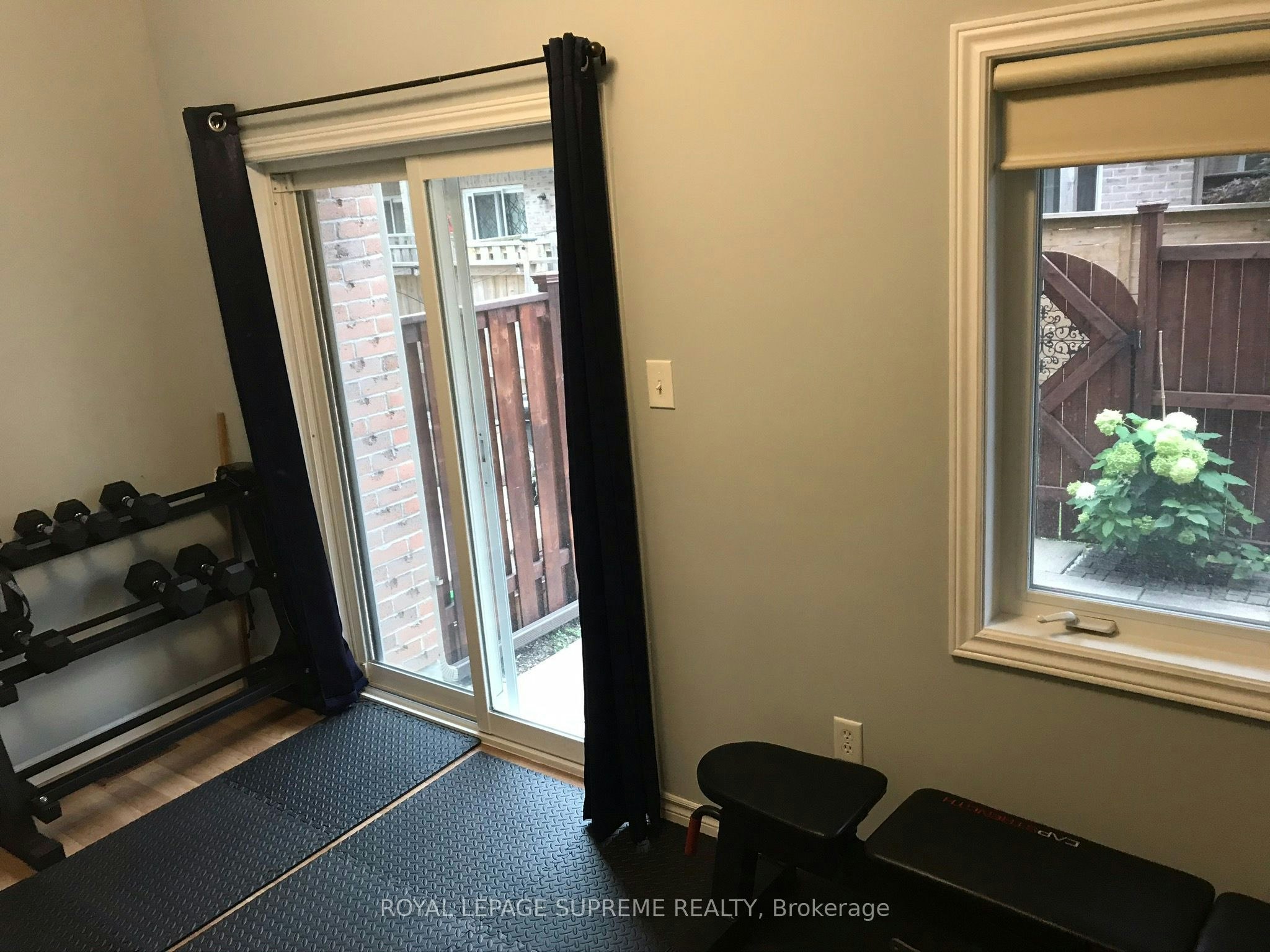 30 Pont Lane, Toronto, ON, M9N 0A7 - 8
