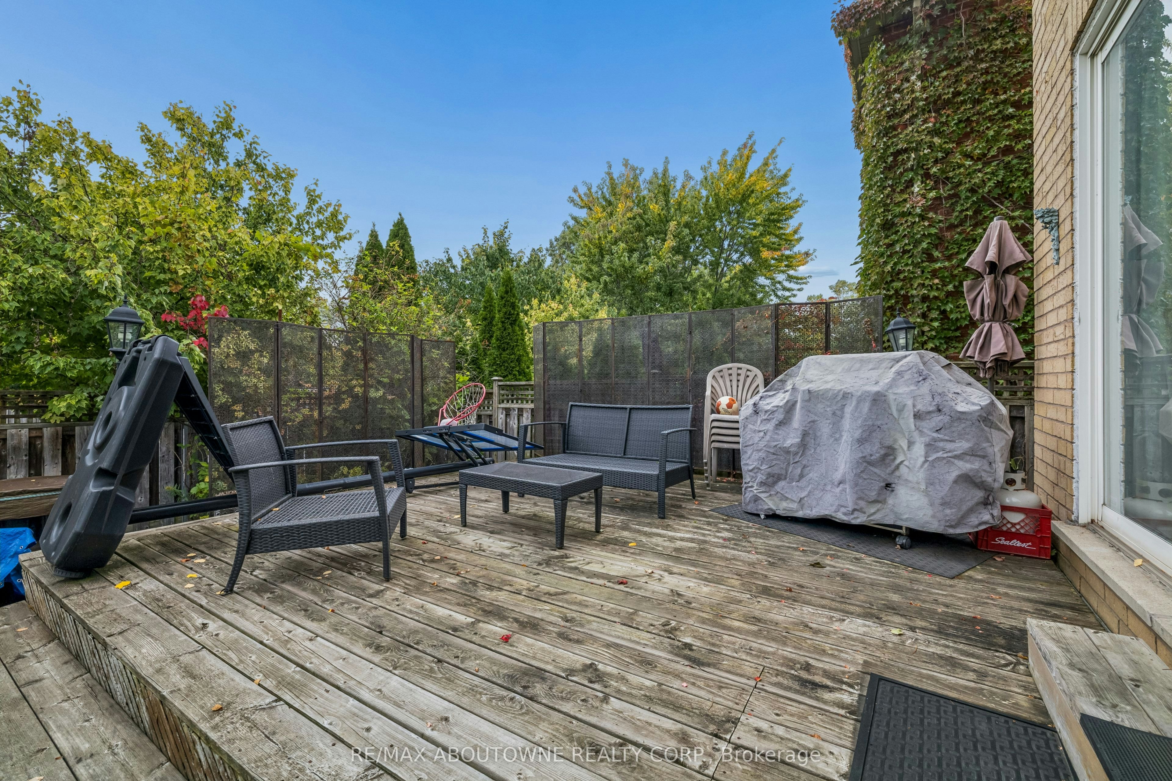 2163 Blackforest Crescent, Oakville, ON, L6M 4T7 - 44