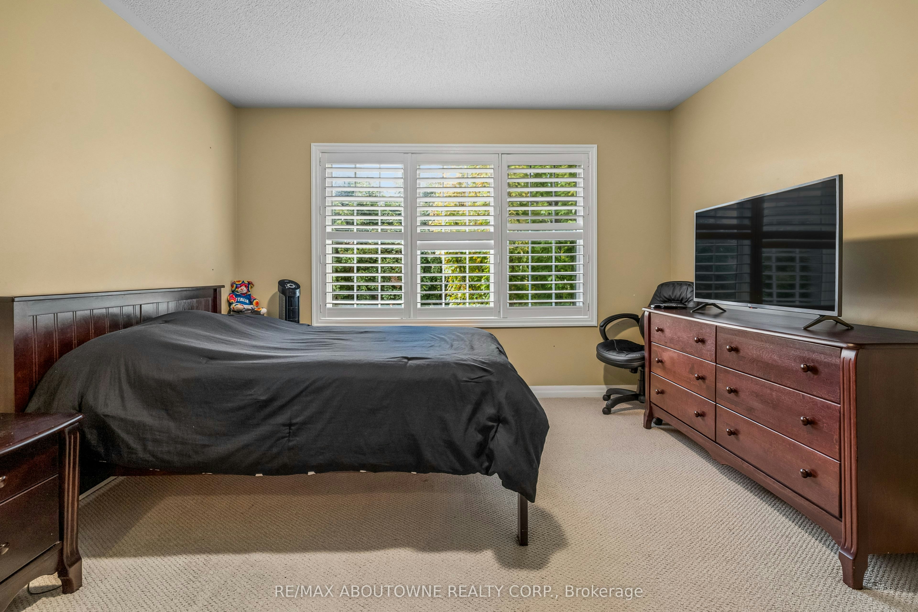 2163 Blackforest Crescent, Oakville, ON, L6M 4T7 - 38