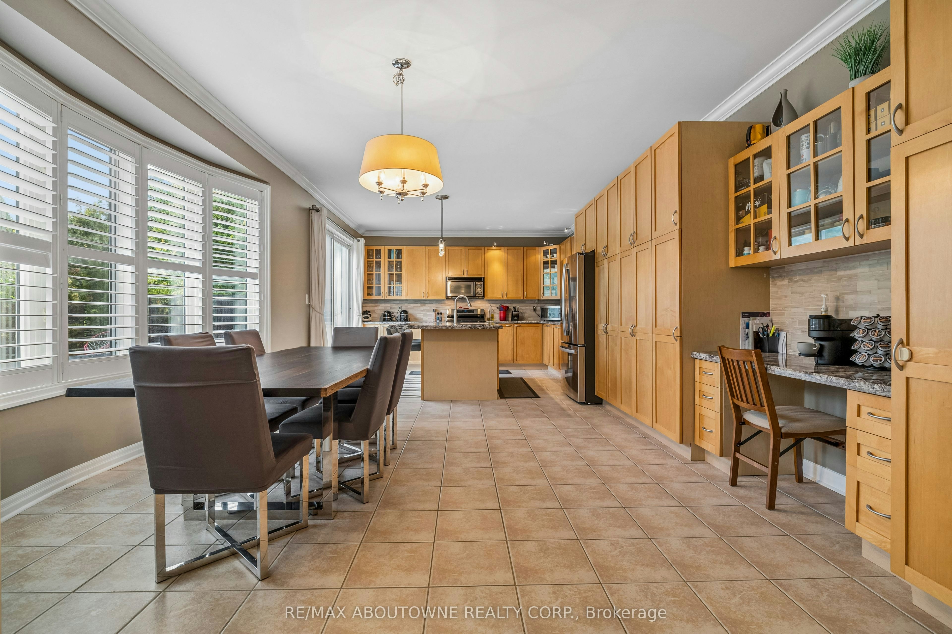 2163 Blackforest Crescent, Oakville, ON, L6M 4T7 - 20