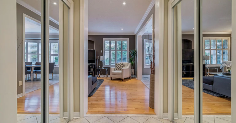 2163 Blackforest Crescent, Oakville, ON, L6M 4T7 - 10