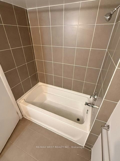 437-36 Via Bagnato N/A, Toronto, ON, M6A 0B7 - 20