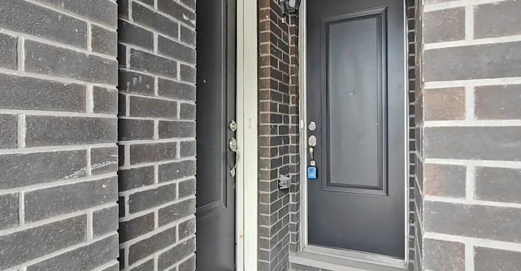 Ground-45 Creekbank Road, Toronto, ON, M6L 1C7 - 4
