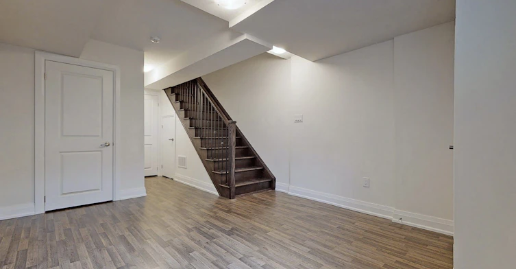 Ground-45 Creekbank Road, Toronto, ON, M6L 1C7 - 16