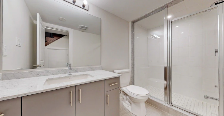 Ground-45 Creekbank Road, Toronto, ON, M6L 1C7 - 18