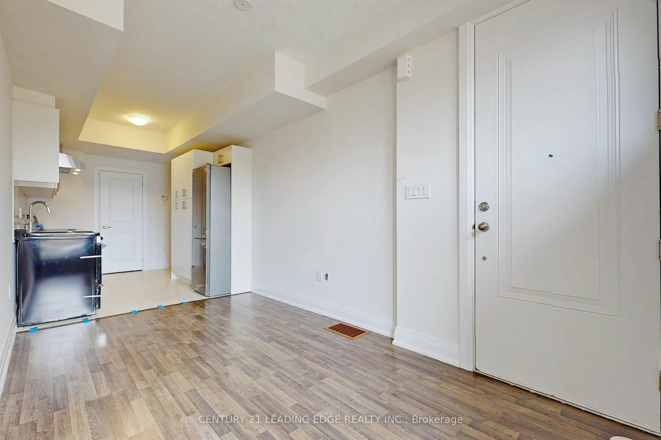 Ground-45 Creekbank Road, Toronto, ON, M6L 1C7 - 7
