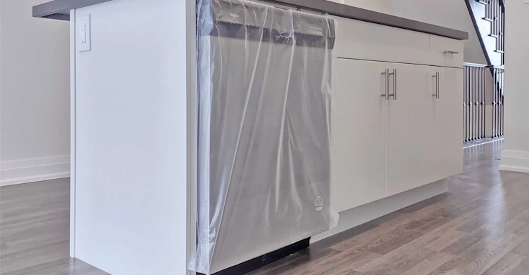 Upper-45 Creekbank Road, Toronto, ON, M6L 1C7 - 16