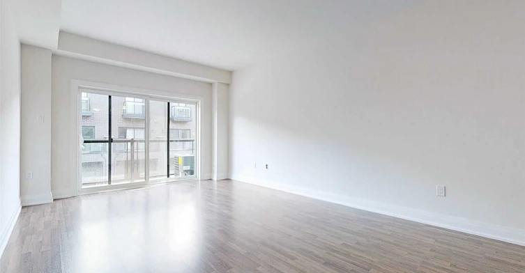 Upper-45 Creekbank Road, Toronto, ON, M6L 1C7 - 7