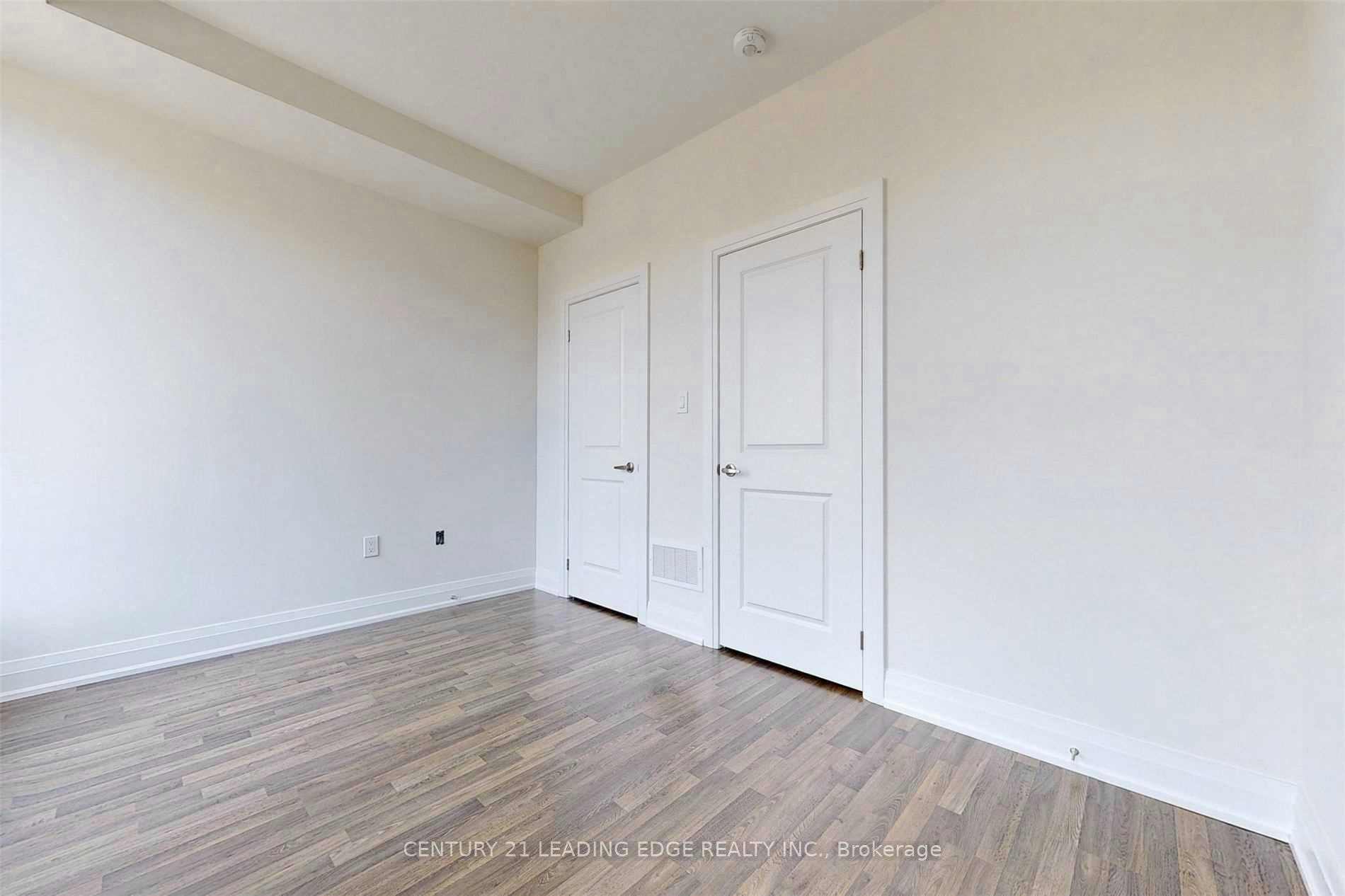 Upper-45 Creekbank Road, Toronto, ON, M6L 1C7 - 35