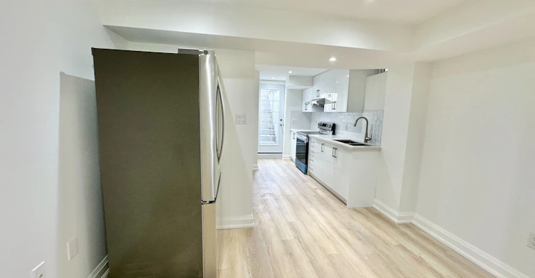 Basement-7099 Village Walk, Mississauga, ON, L5W 1X5 - 9