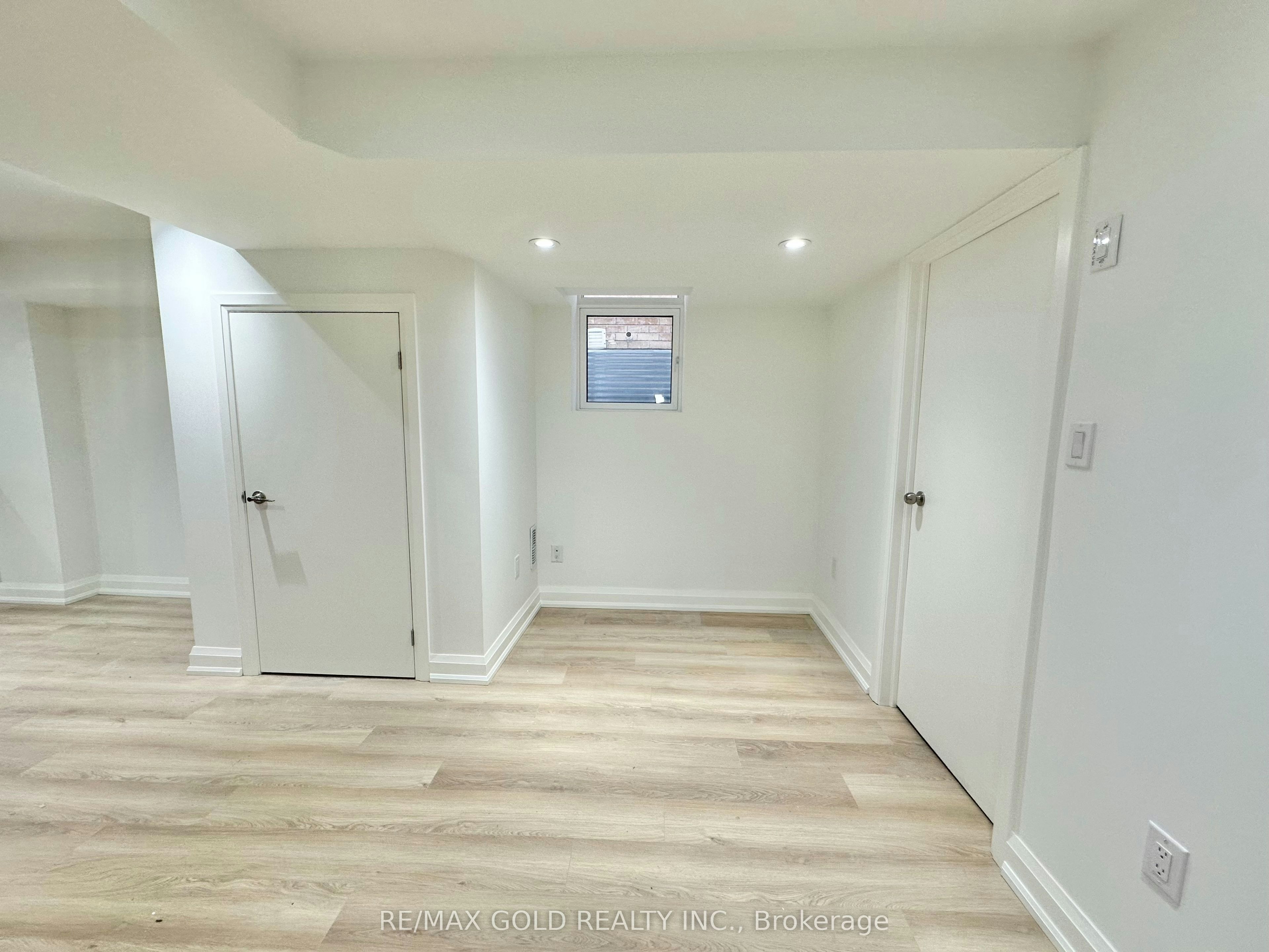 Basement-7099 Village Walk, Mississauga, ON, L5W 1X5 - 6
