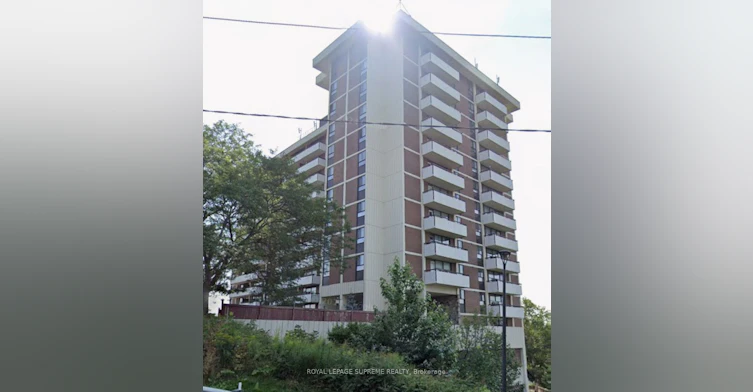 1514-541 Blackthorn Avenue, Toronto, ON, M6M 5A6