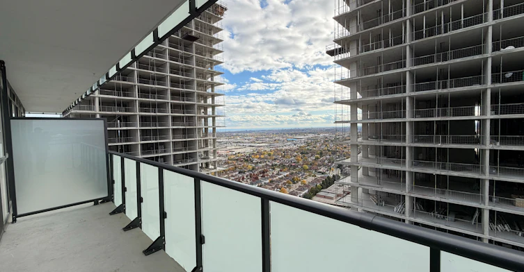 3111-4130 Parkside Village Drive W, Mississauga, ON, L5B 0L7 - 11