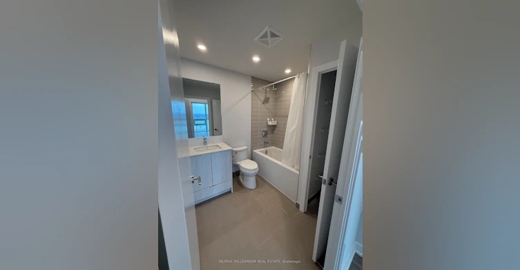 1607-430 Square One Drive, Mississauga, ON, L5B 0L6 - 8