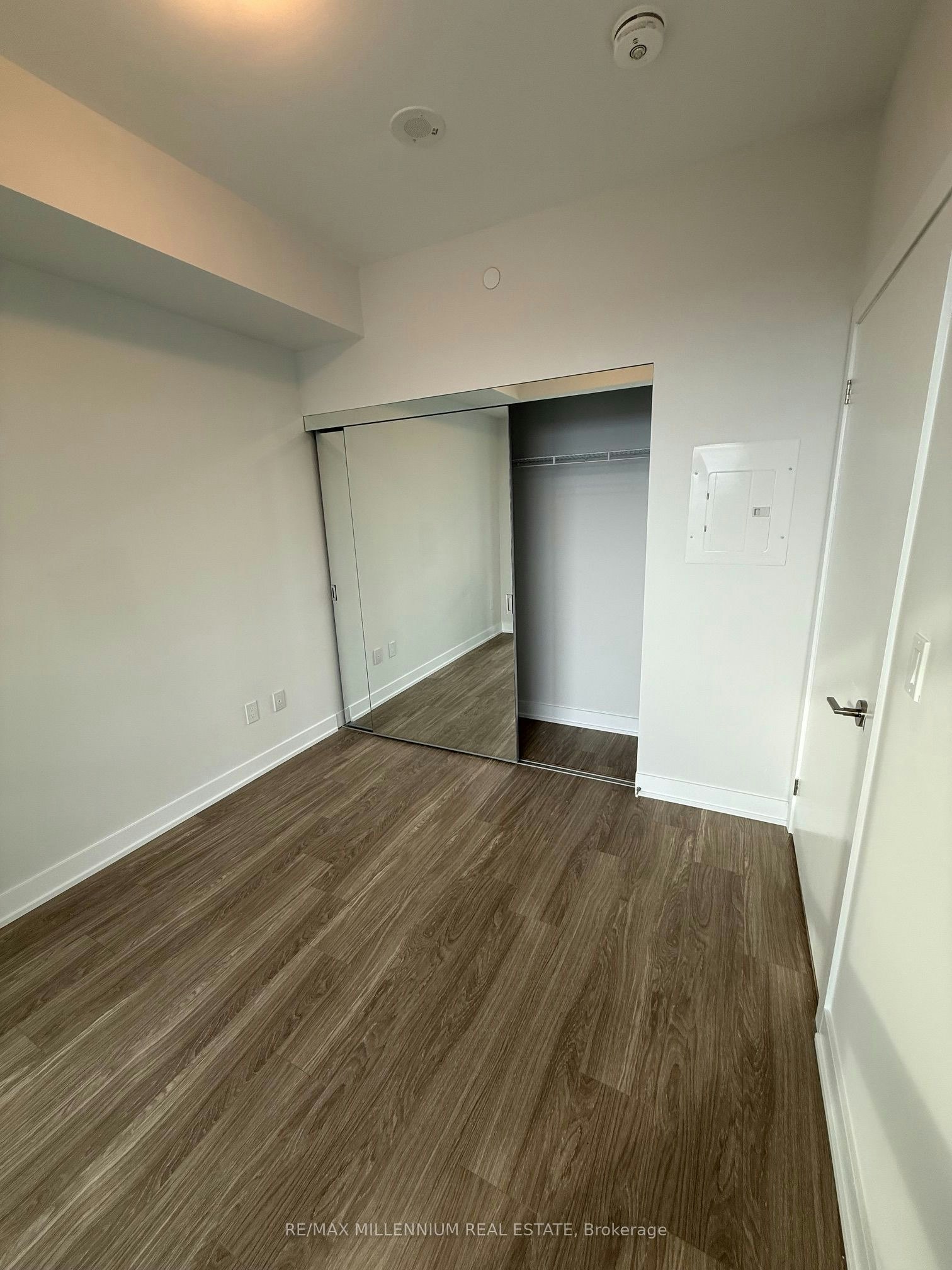 1607-430 Square One Drive, Mississauga, ON, L5B 0L6 - 7