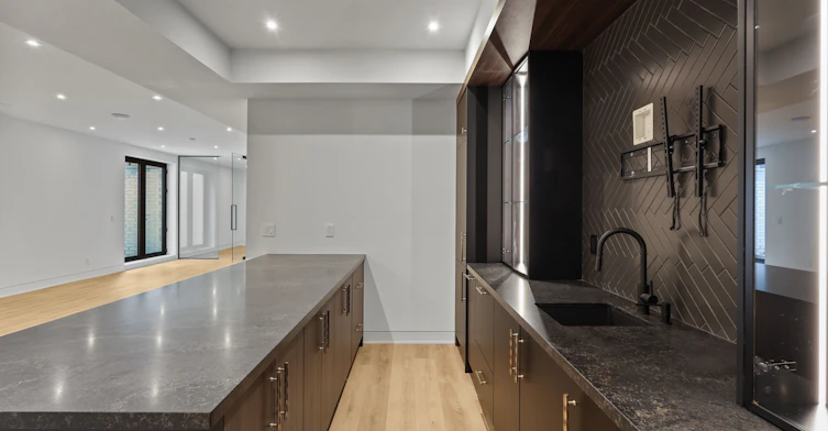 2186 Harcourt Crescent, Mississauga, ON, L4Y 1W1 - 39