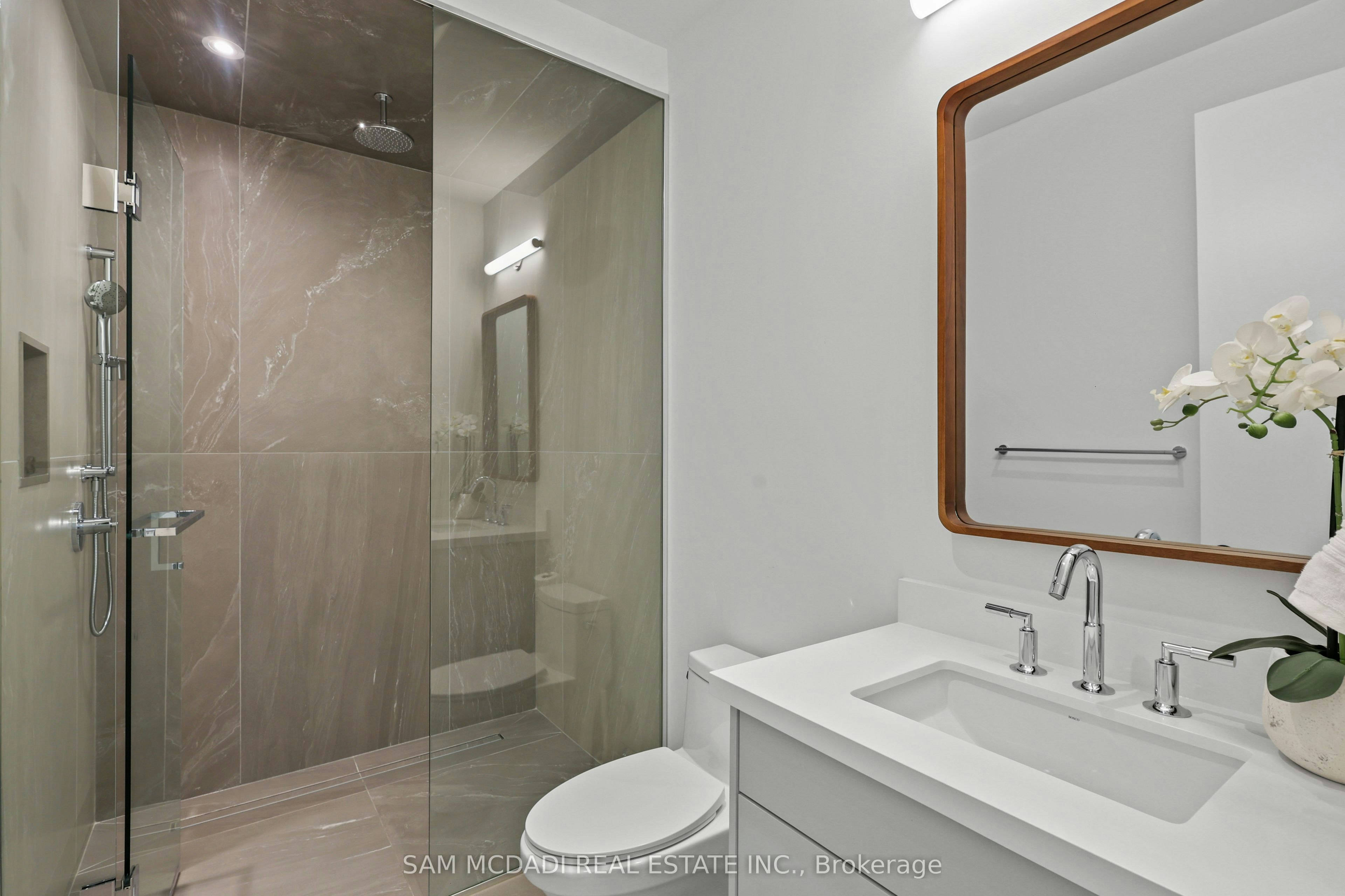 2186 Harcourt Crescent, Mississauga, ON, L4Y 1W1 - 24