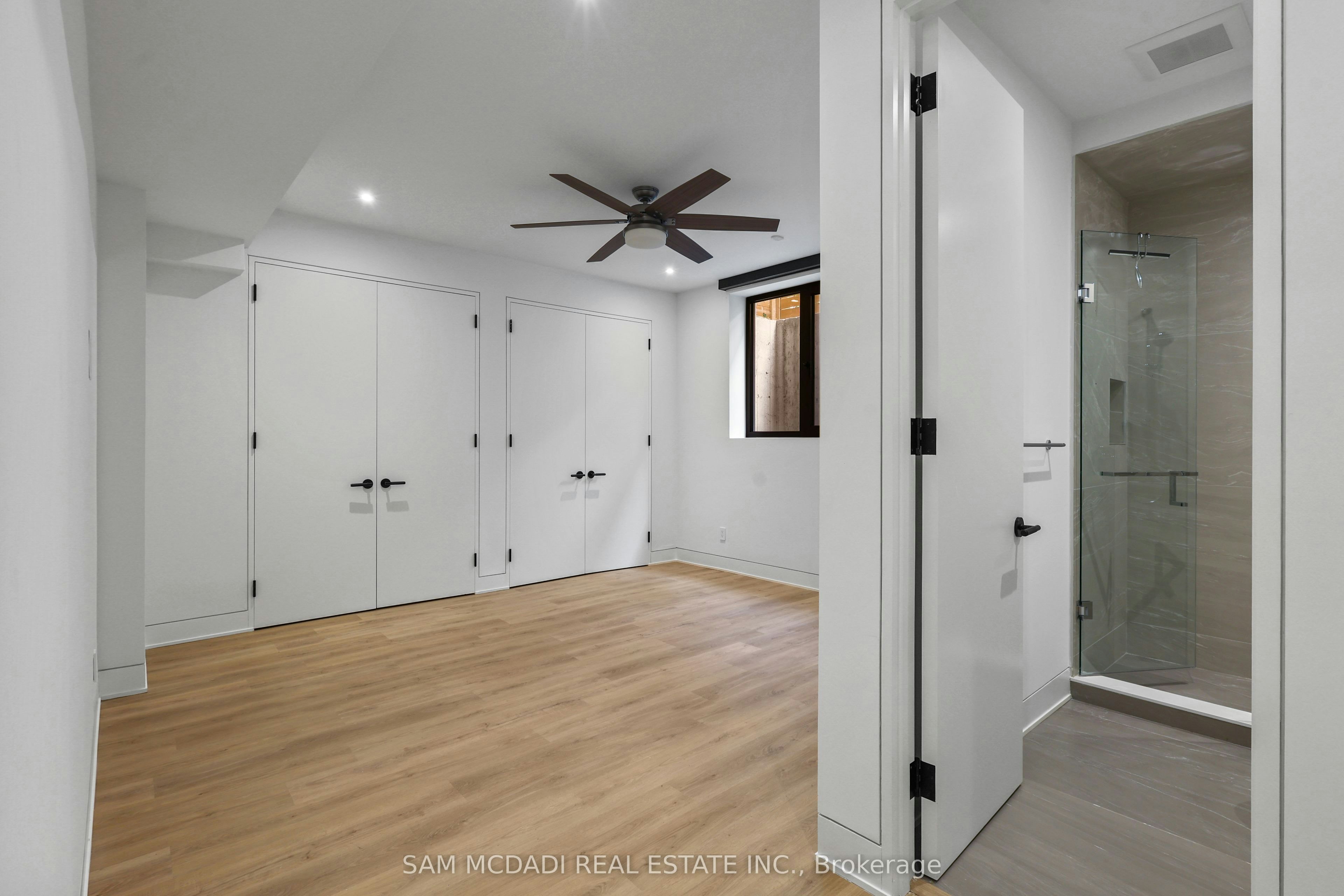 2186 Harcourt Crescent, Mississauga, ON, L4Y 1W1 - 42
