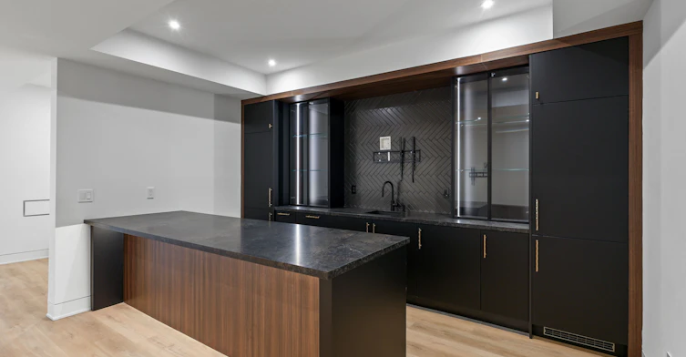 2186 Harcourt Crescent, Mississauga, ON, L4Y 1W1 - 38