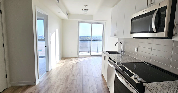 511-335 Wheat Boom Drive, Oakville, ON, L6H 7Y1 - 6