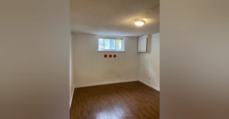 Lower-3320 Grechen Road, Mississauga, ON, L5C 1X9 - 8