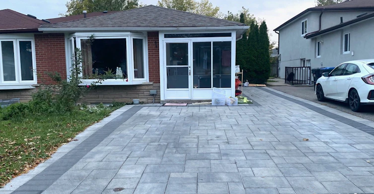Lower-3320 Grechen Road, Mississauga, ON, L5C 1X9
