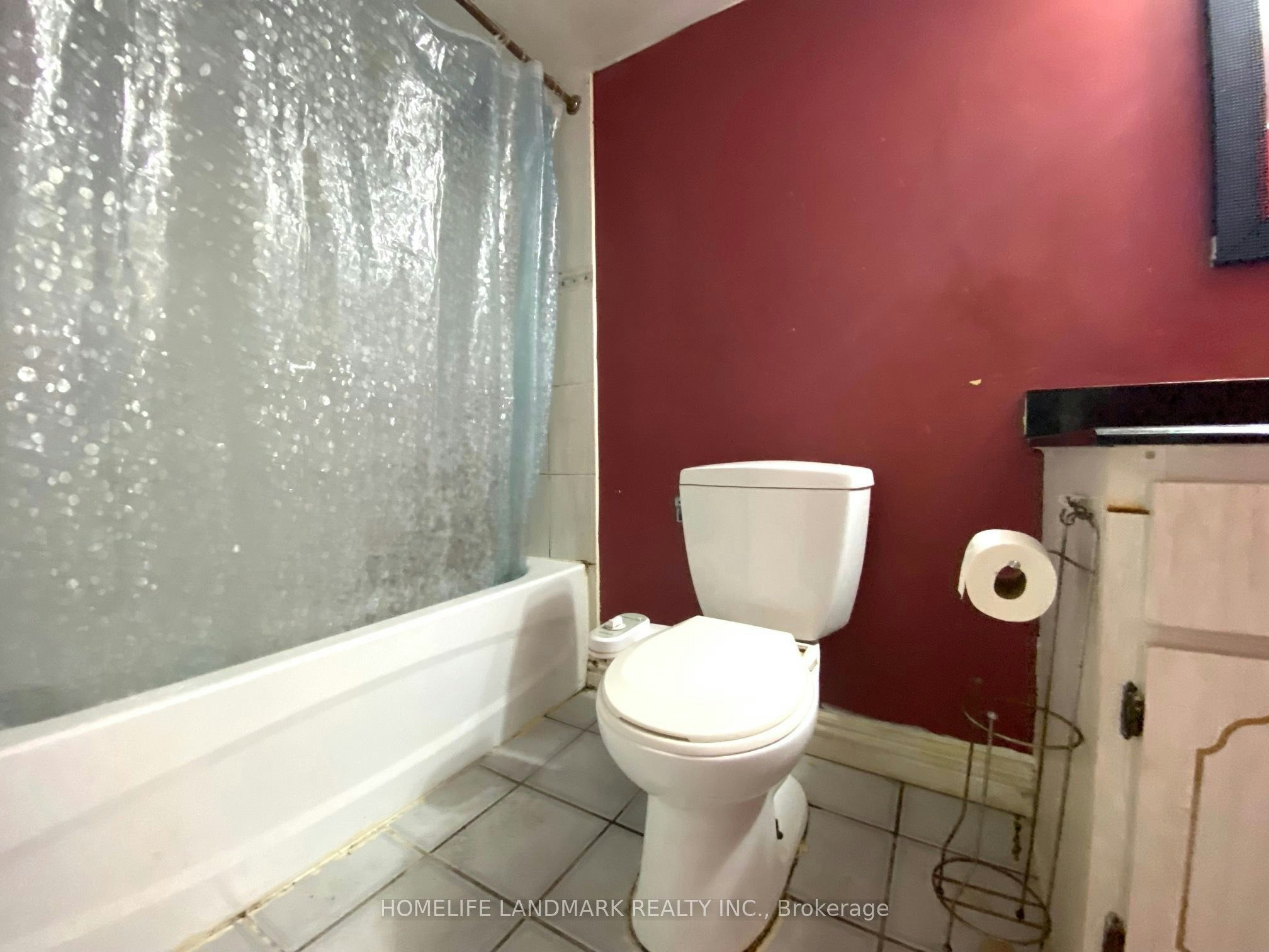 Lower-3320 Grechen Road, Mississauga, ON, L5C 1X9 - 11