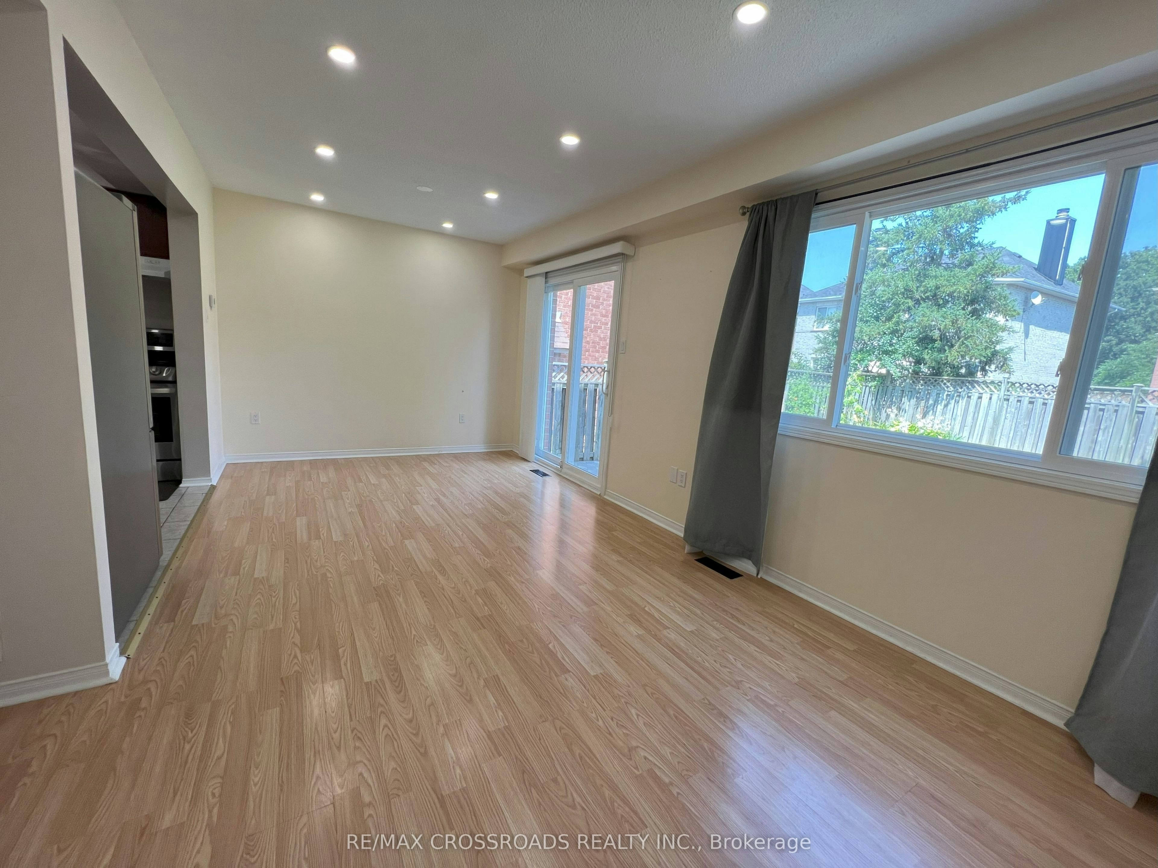 51 Hood Crescent, Brampton, ON, L6Y 4S7 - 5