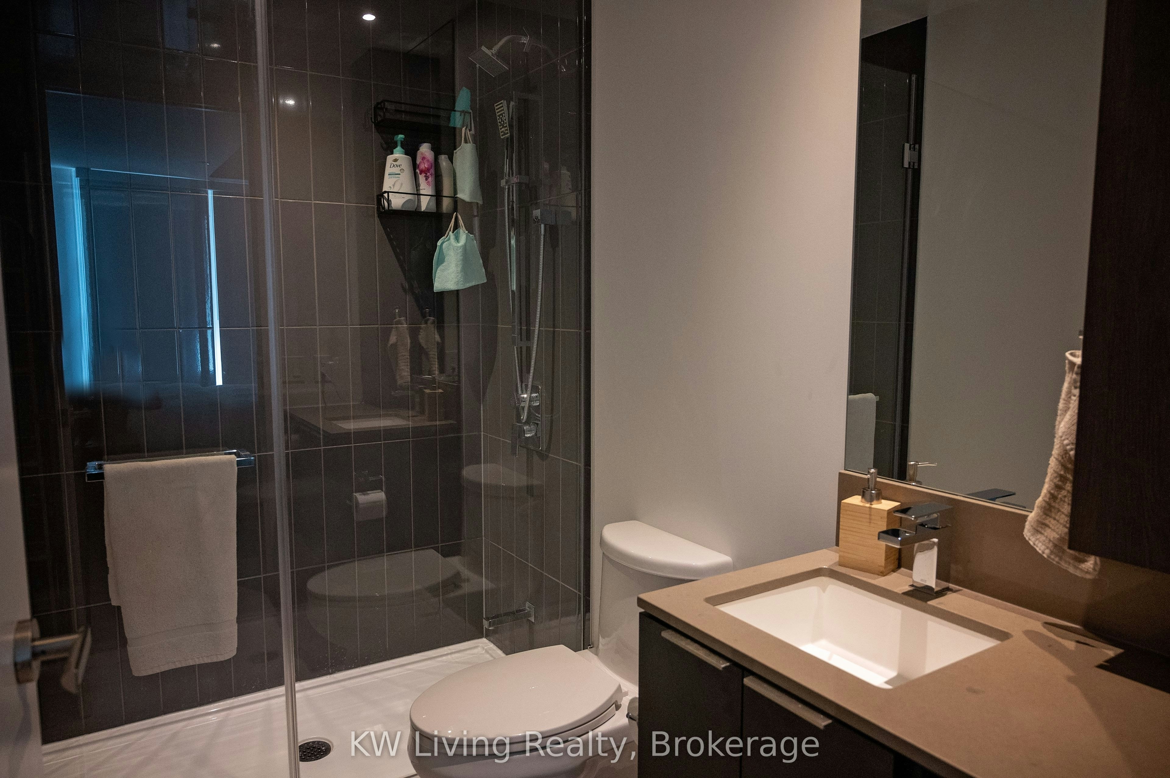 4404-3900 Confederation Parkway SW, Mississauga, ON, L5B 0M3 - 8