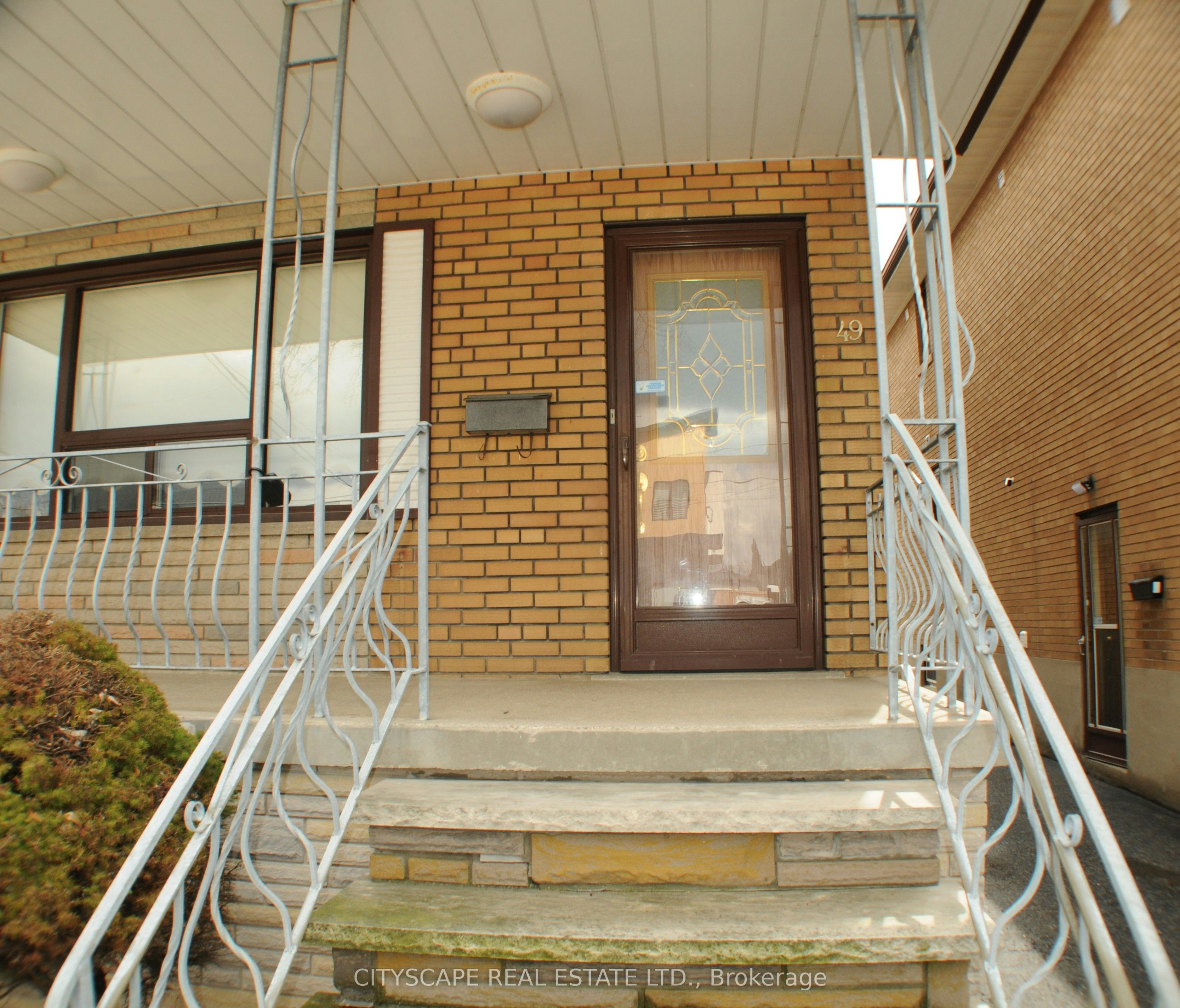 Upper floor-49 Algoma Street, Toronto, ON, M8Y 1C4 - 4