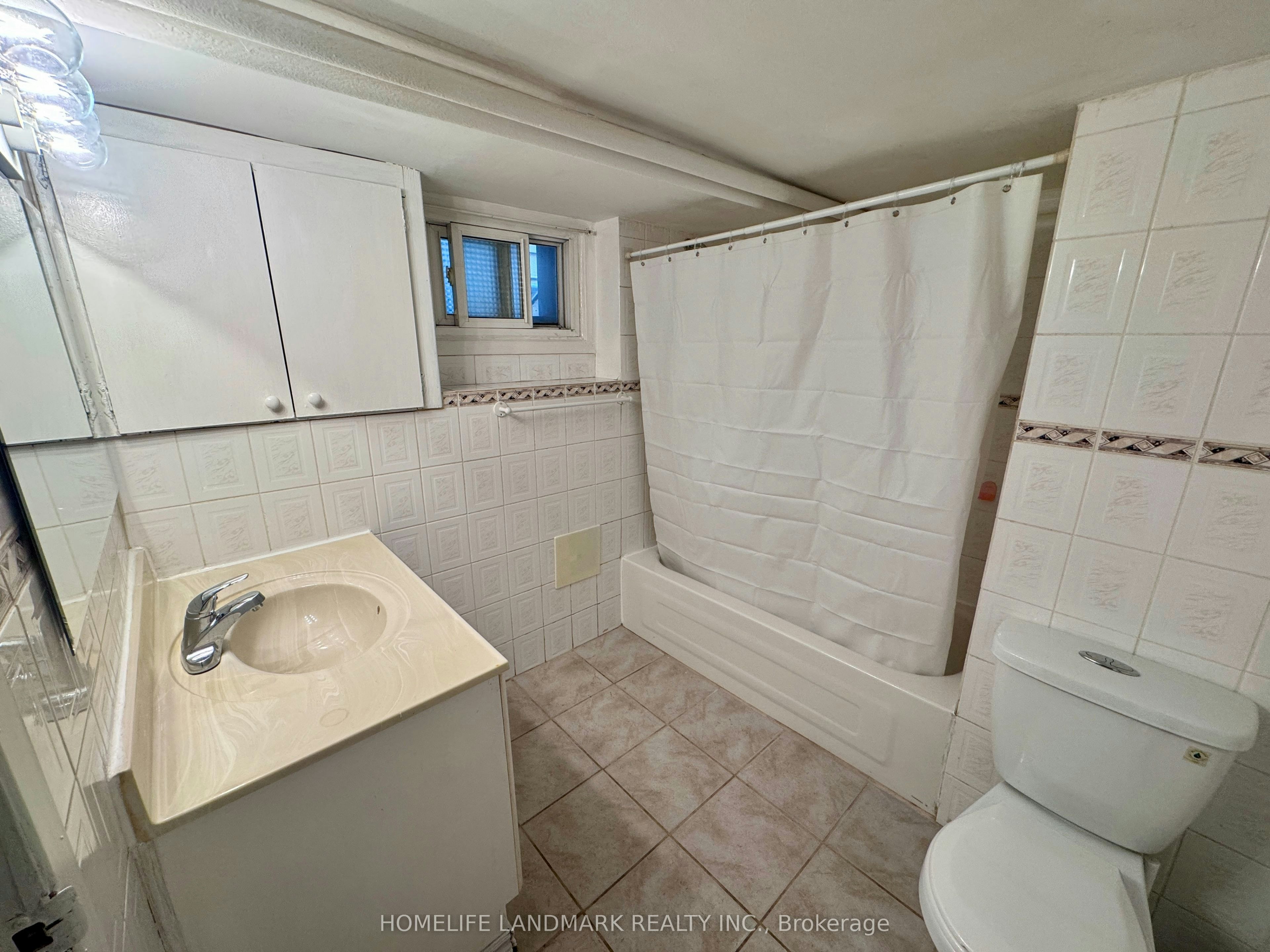 Lower-415 Delaware Avenue, Toronto, ON, M6H 2V1 - 5