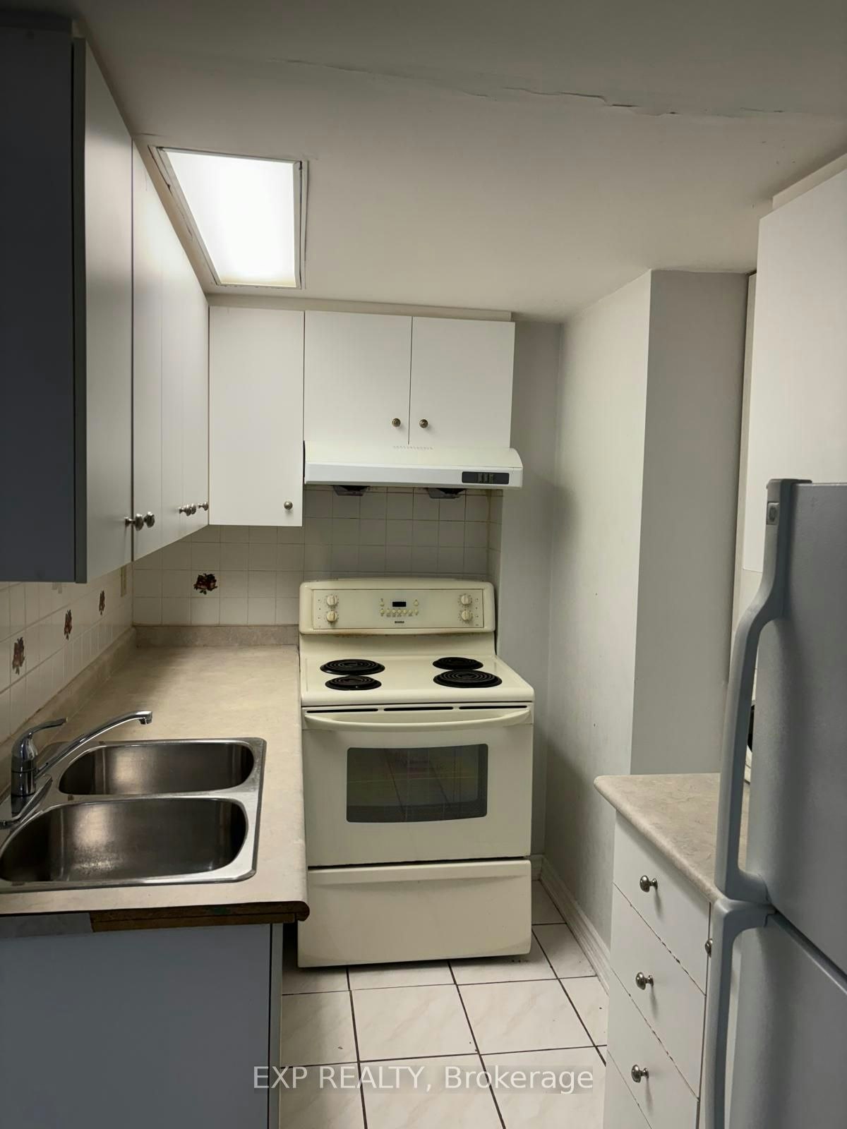 Lower Level - Bsmnt Only-5243 Heatherleigh Avenue, Mississauga, ON, L5V 2A1 - 8