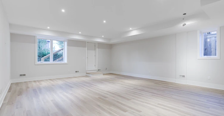45 Benson Avenue, Mississauga, ON, L5H 2P3 - 37