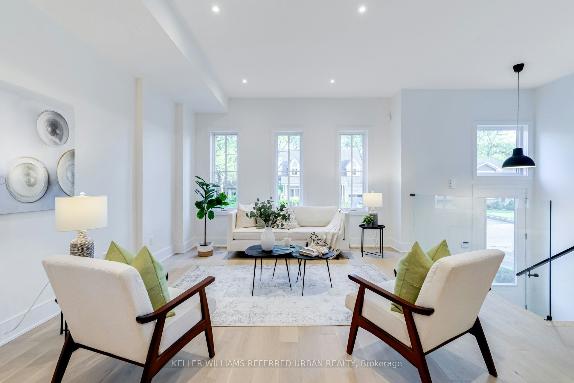45 Benson Avenue, Mississauga, ON, L5H 2P3 - 6