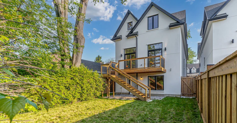 45 Benson Avenue, Mississauga, ON, L5H 2P3 - 38