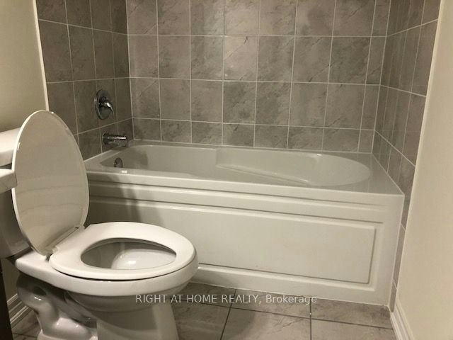 1-230 Lagerfeld Drive, Brampton, ON, L7A 5G9 - 22