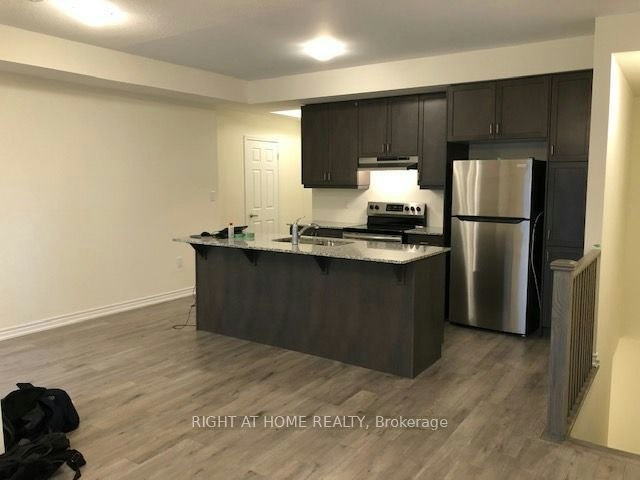 1-230 Lagerfeld Drive, Brampton, ON, L7A 5G9 - 3