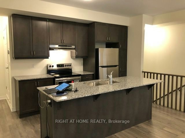 1-230 Lagerfeld Drive, Brampton, ON, L7A 5G9 - 8