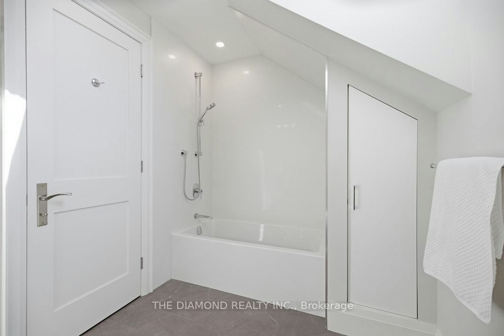 188 Westminster Avenue, Toronto, ON, M6R 1P1 - 30