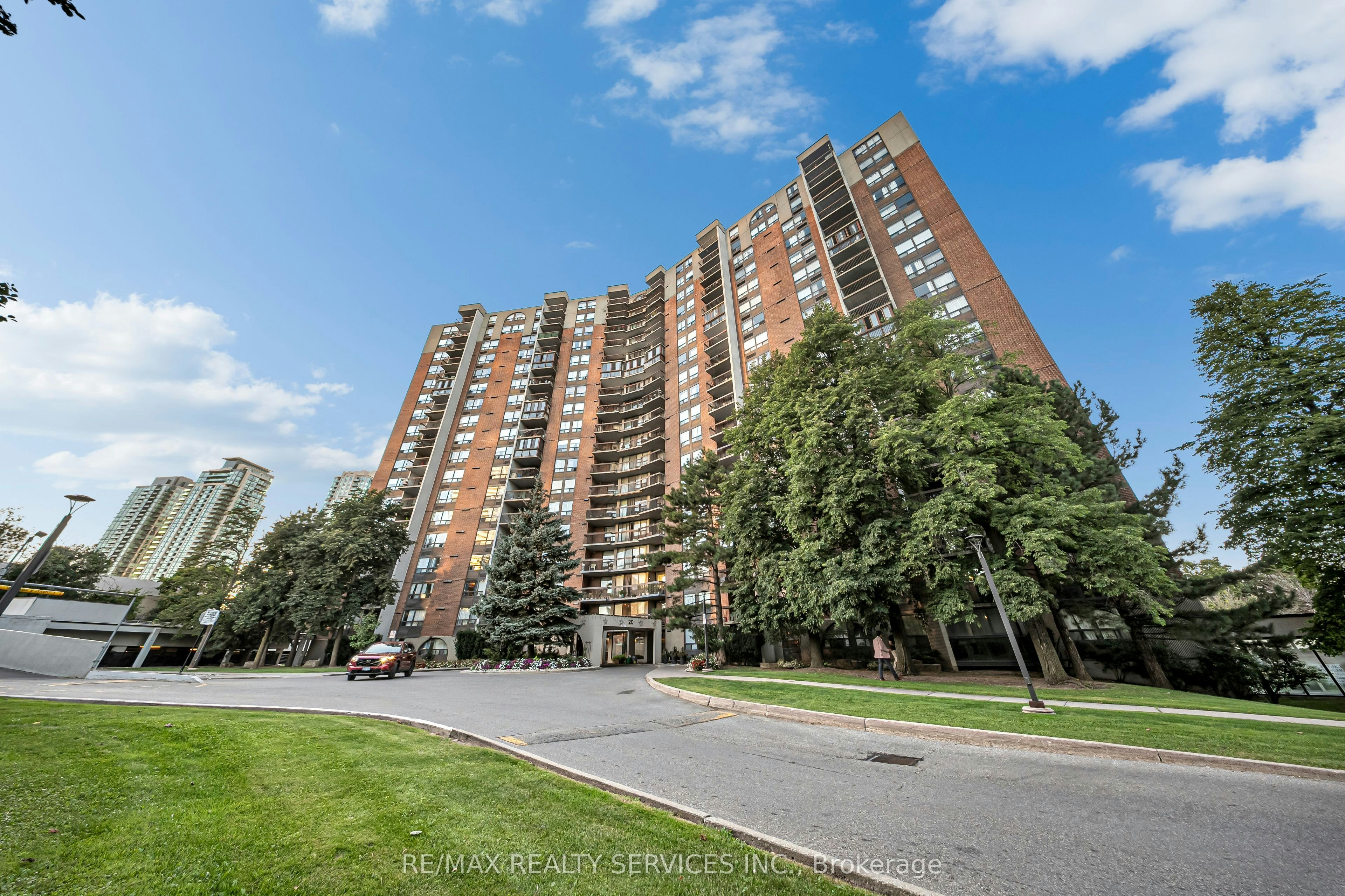 701-20 Mississauga Valley Boulevard, Mississauga, ON, L5A 3S2