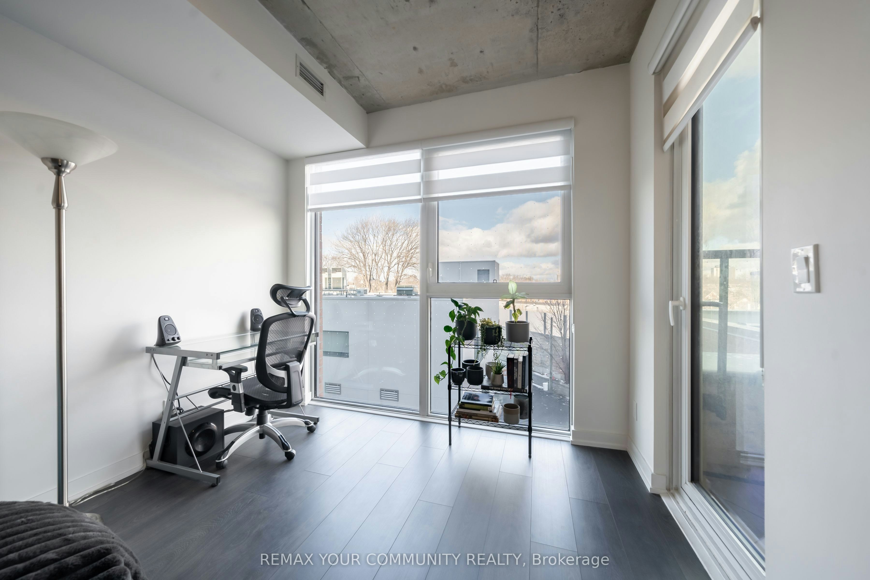 310-57 Brock Avenue, Toronto, ON, M6K 0H3 - 11