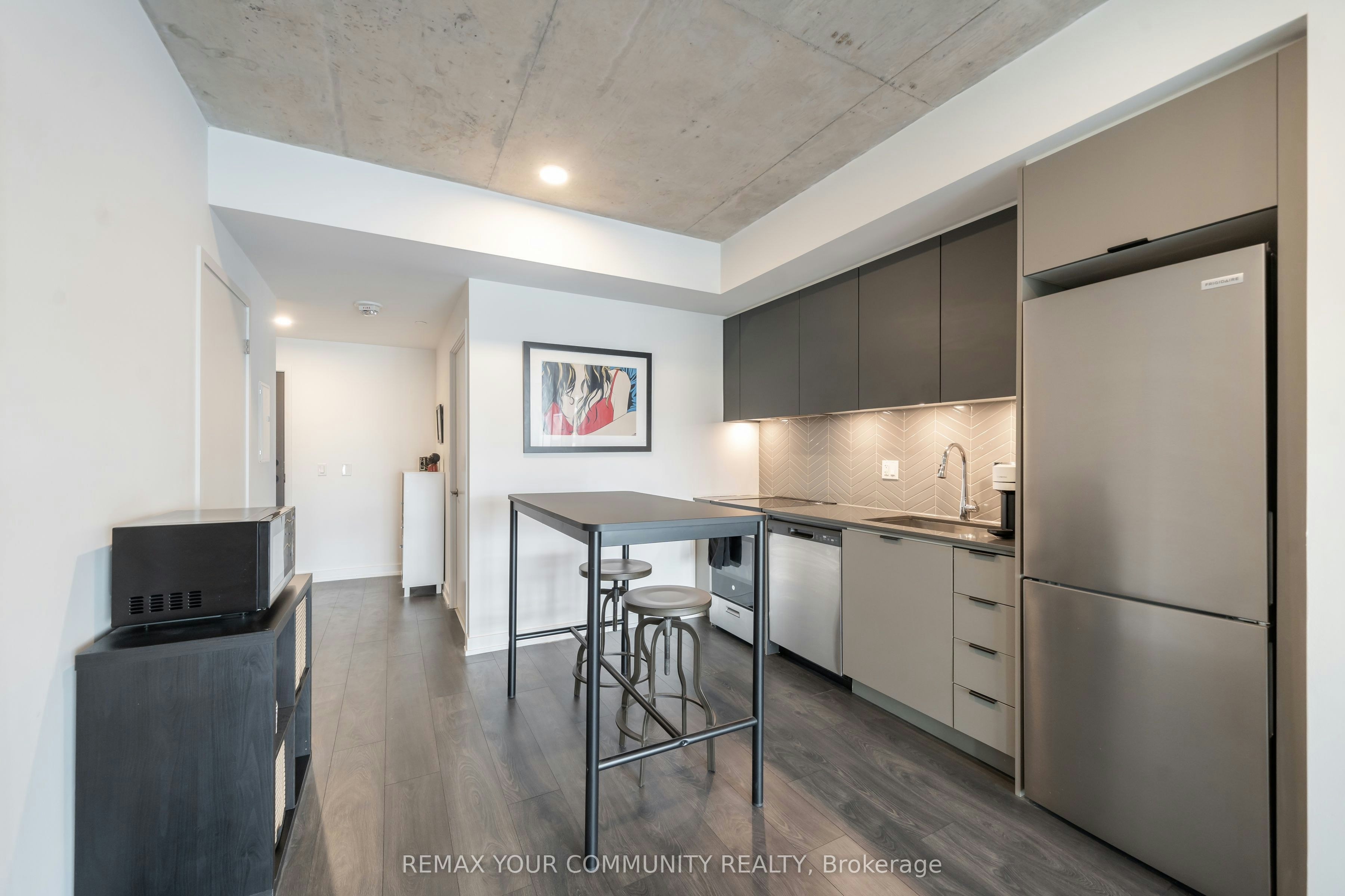 310-57 Brock Avenue, Toronto, ON, M6K 0H3 - 9