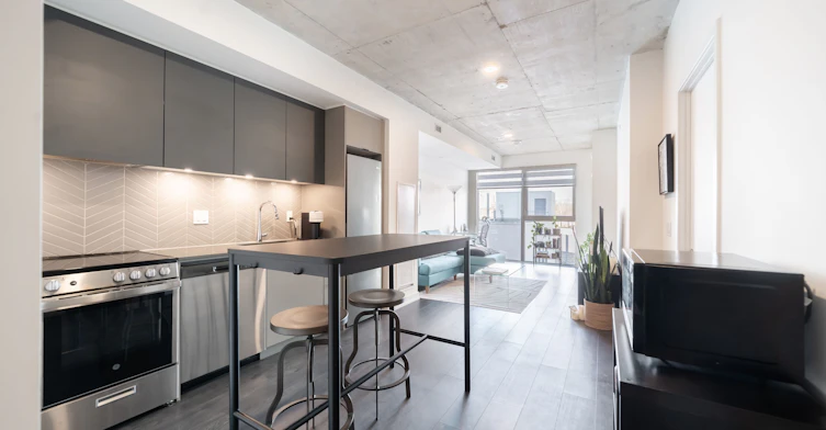 310-57 Brock Avenue, Toronto, ON, M6K 0H3 - 6