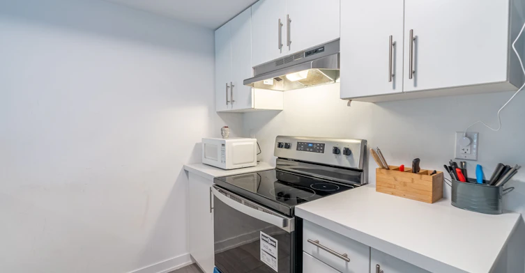 13-175 Veterans Drive, Brampton, ON, L7A 5L2 - 8