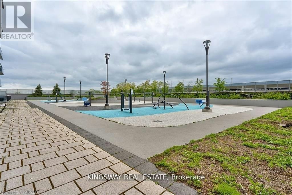 2087 Fairview Street, Burlington, ON, L7R 0E5 - 7